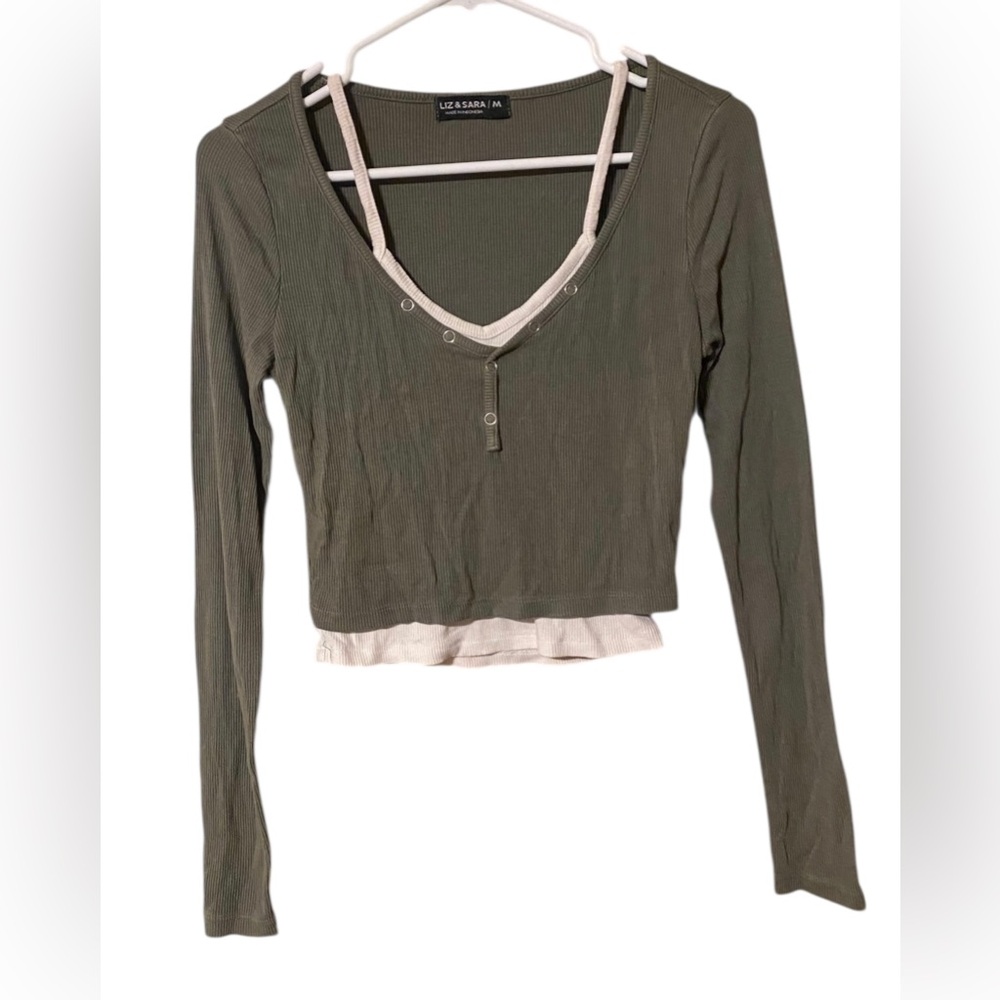Liz & Sara Cropped Top Women’s Medium Long Sleeve Attached Tank Grunge Comfy